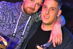 230303-Pull_up_in_SUV_032