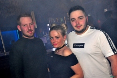 190406_AUSSER_KONTROLLE_011