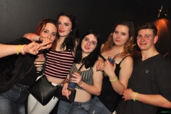 190406_AUSSER_KONTROLLE_024