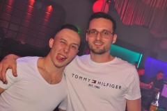 190406_AUSSER_KONTROLLE_039