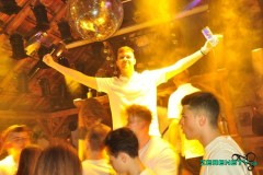 200207_SCHWARZLICHT_SENSATION_009