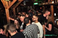 181208_Girls_Girls_Girls_057