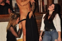 181208_Girls_Girls_Girls_063