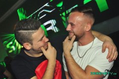 200111_Hits_Hits_Hits_046