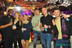 230311_Hangover_Saturday_012