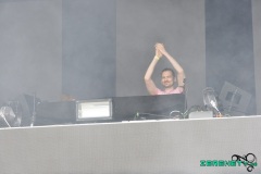 Tropical-Mountain-19