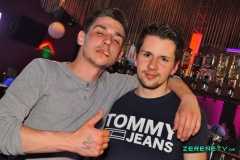 190421_2000er_Party_031