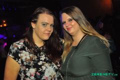 221022-90er_Party_002