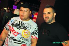 221022-90er_Party_049