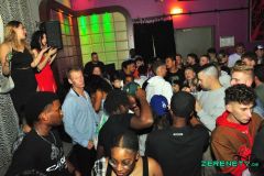 221022-90er_Party_064