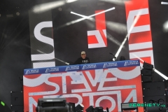 Tropical-Mountain-79