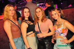 230128-90er_Party_021