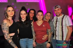 230128-90er_Party_061