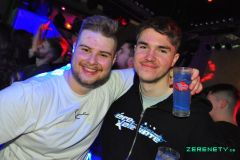 230128-90er_Party_072
