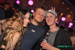 220430-90er_Party_004