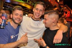 220430-90er_Party_015